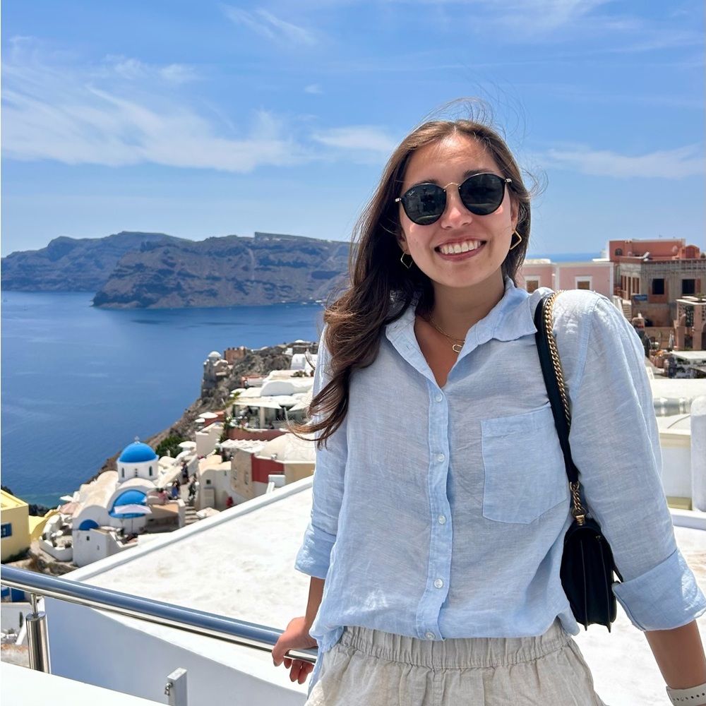 Meet your Posher, Lauren